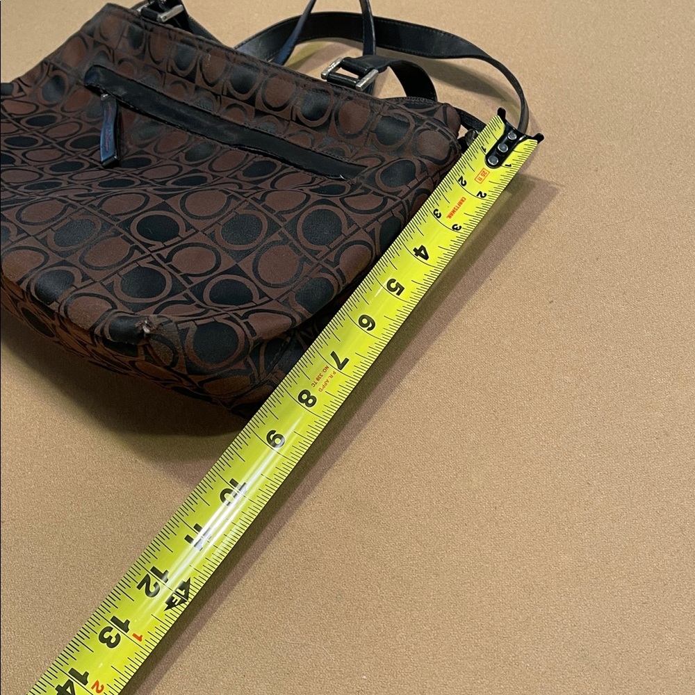 Vintage Salvatore Ferragamo bag fair condition - Picture 12 of 16